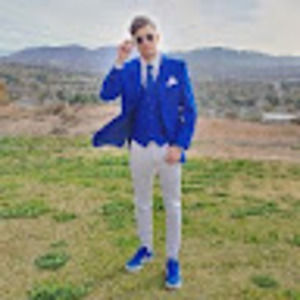 Meet your Posher, Iheb